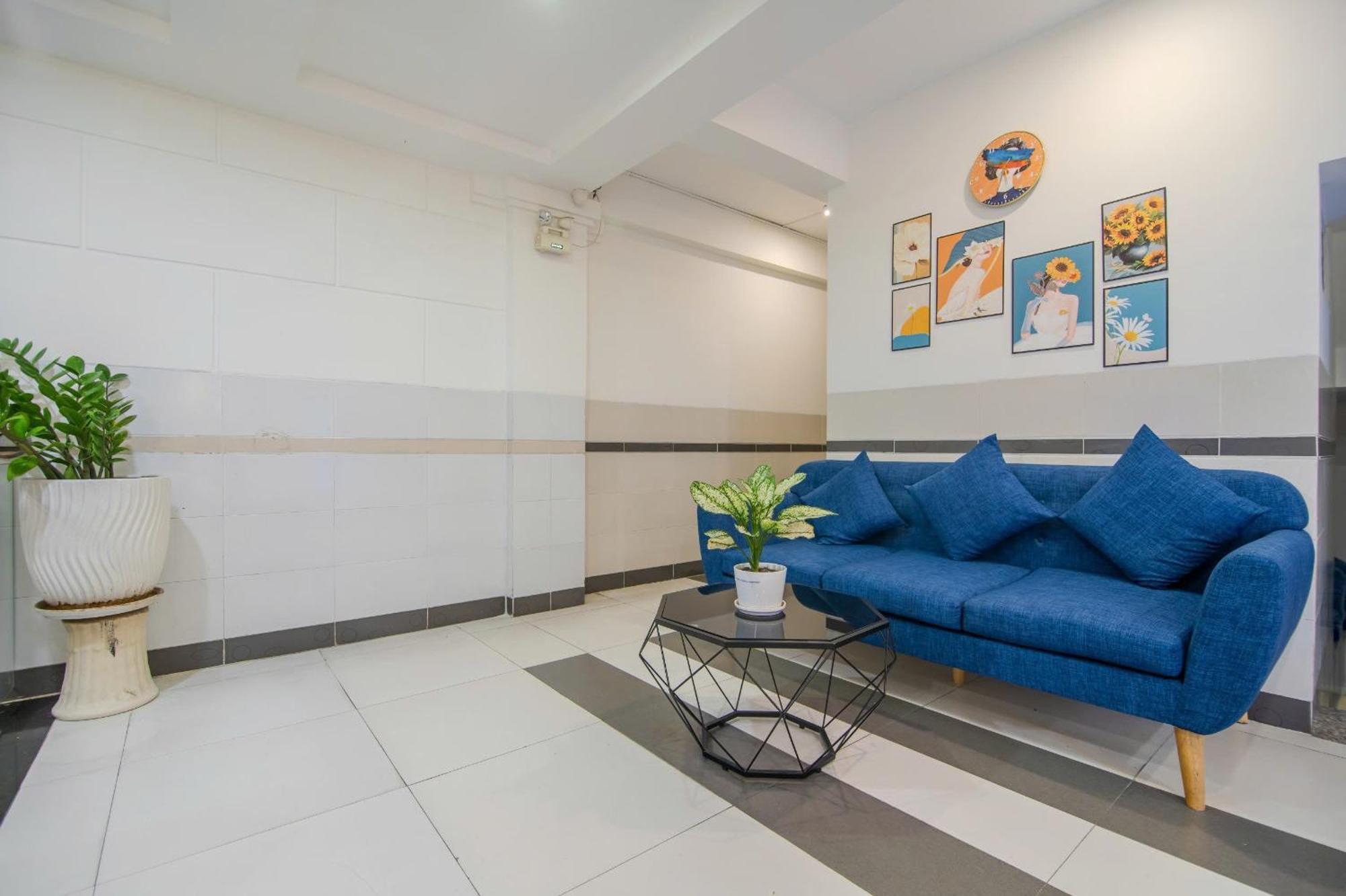 Bin Bin Hotel 5 - Near Lotte Mart D7 Ho Chi Minh-stad Buitenkant foto