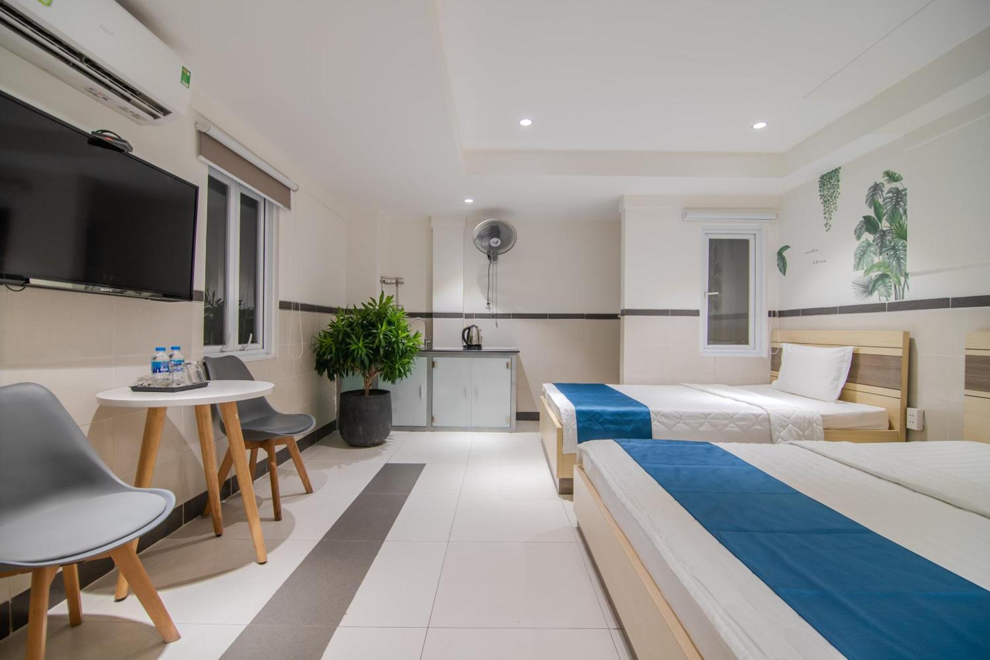 Bin Bin Hotel 5 - Near Lotte Mart D7 Ho Chi Minh-stad Buitenkant foto