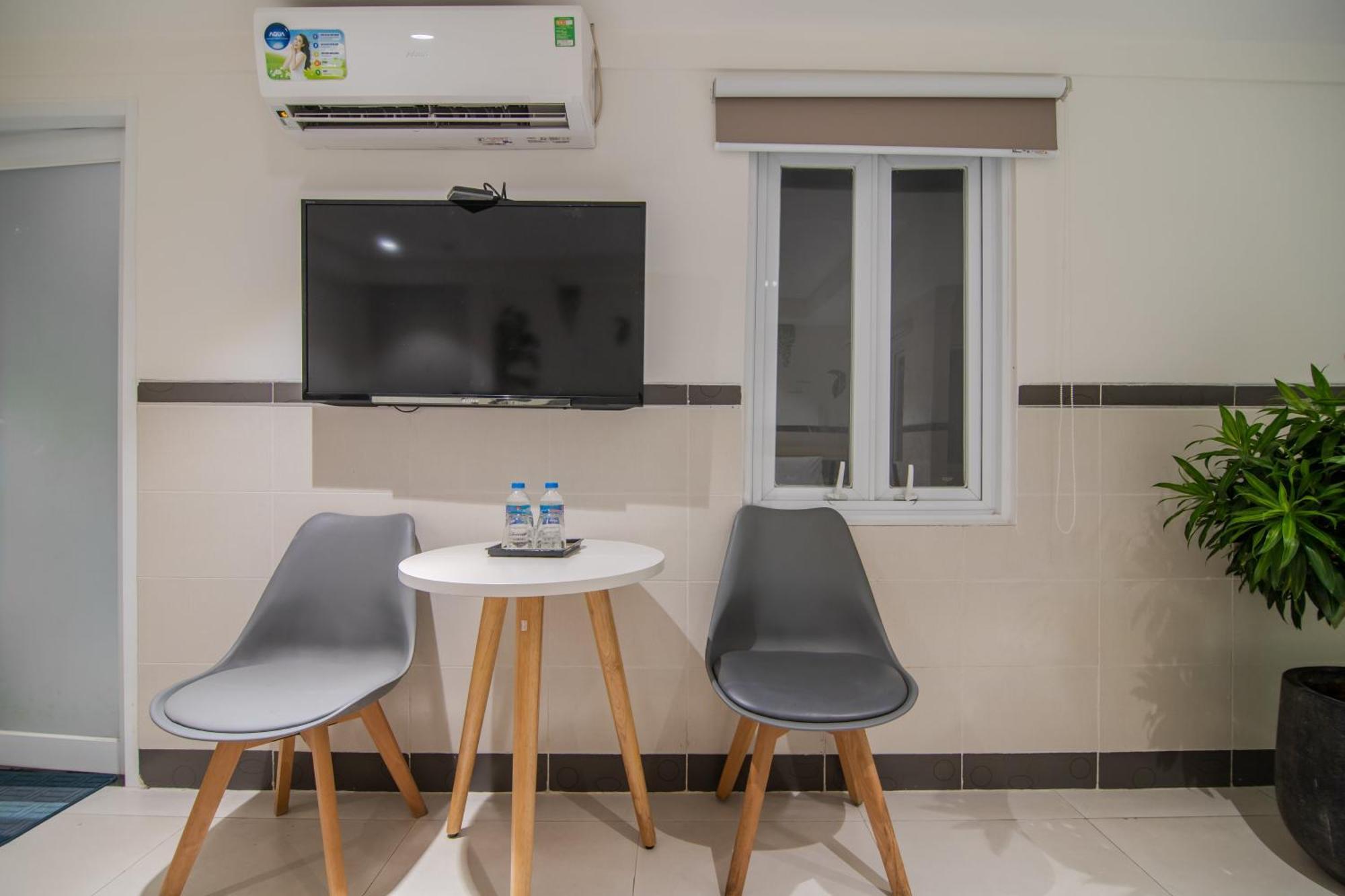 Bin Bin Hotel 5 - Near Lotte Mart D7 Ho Chi Minh-stad Buitenkant foto